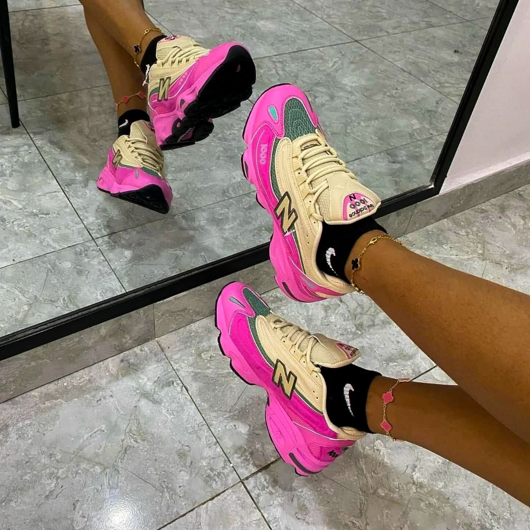 HDD54 New balance 1000 Nude pink