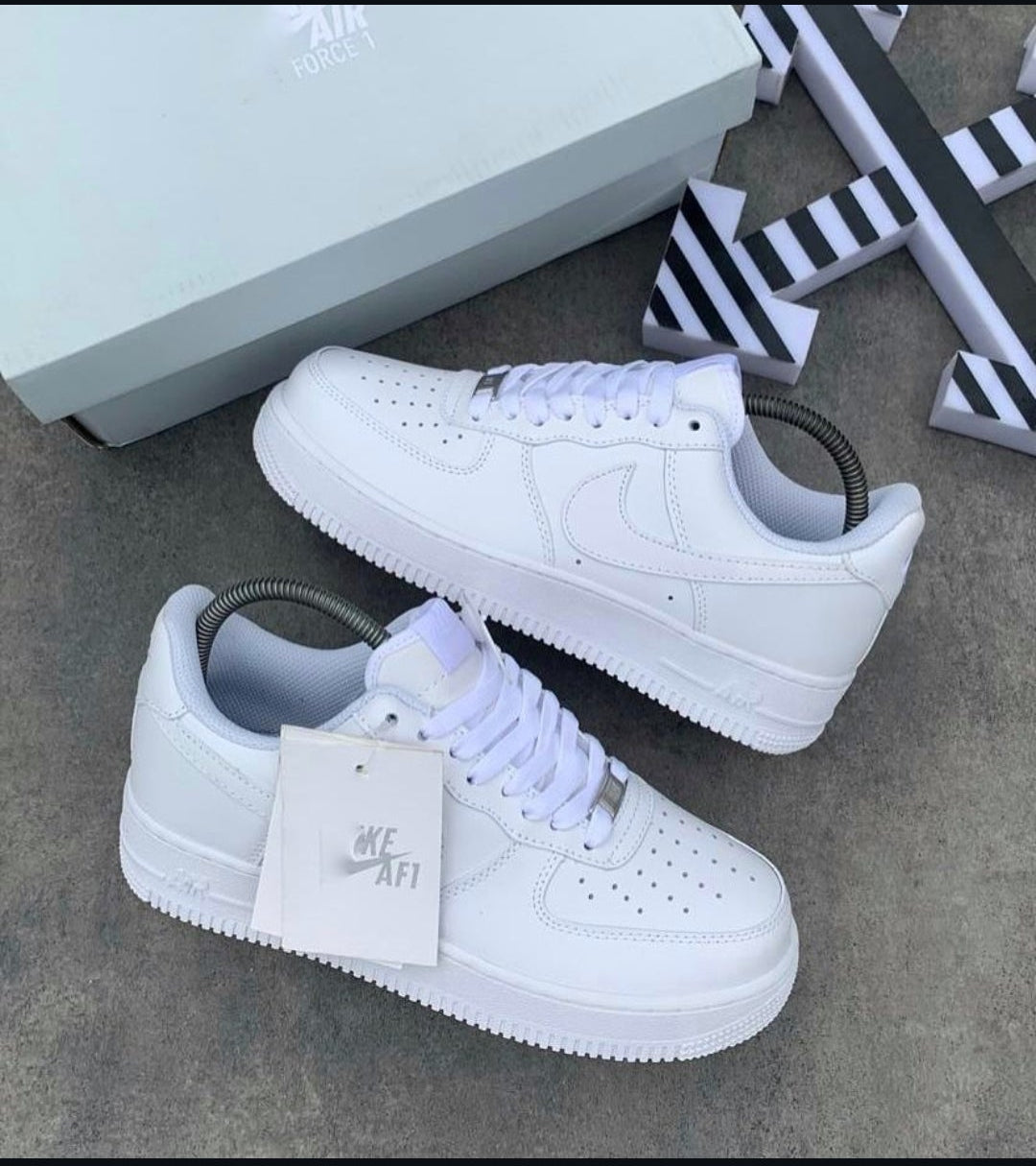 HDD43 Airforce 1 white