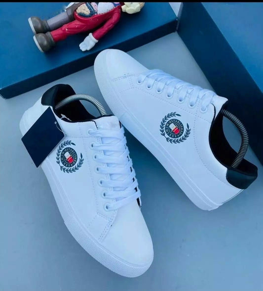 HDD44 Tommy Hilfiger sneakers