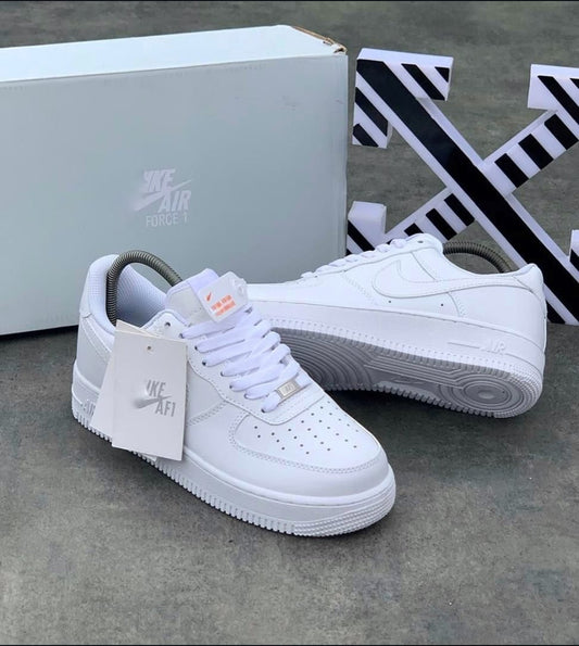 HDD43 Airforce 1 white