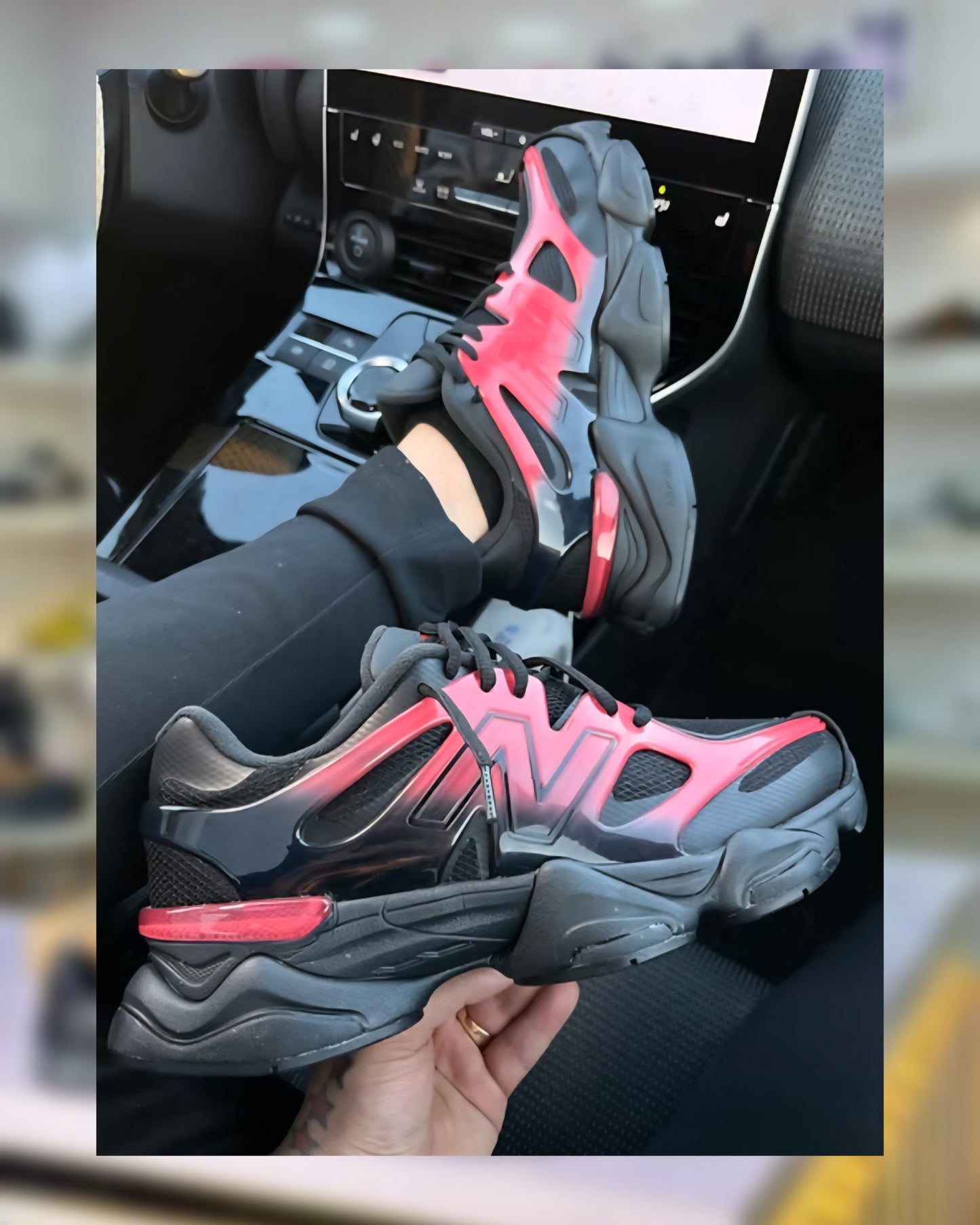 HDD32 New balance 9060 black and red